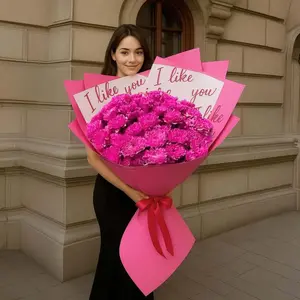 Букет гигант из ярко-розовых хризантем